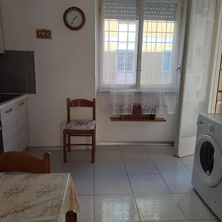Gold Sunshine Srls O Guest house Lido di Ostia